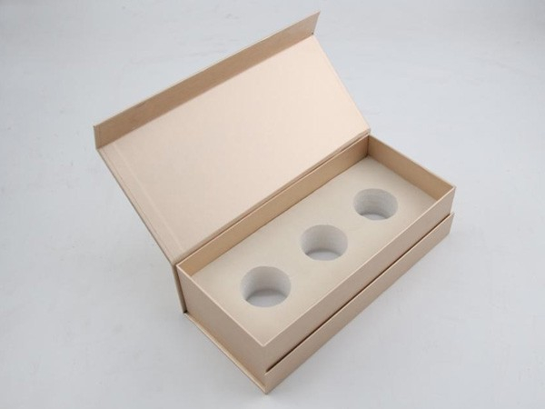 精美的包裝禮盒的制作過(guò)程是什么？